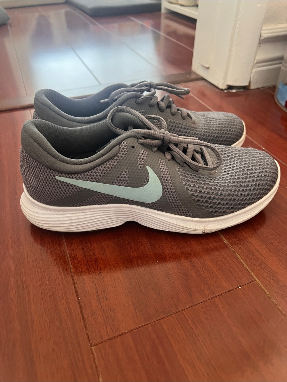 Nike Kids Grey Mesh Sneakers with Mint Swoosh